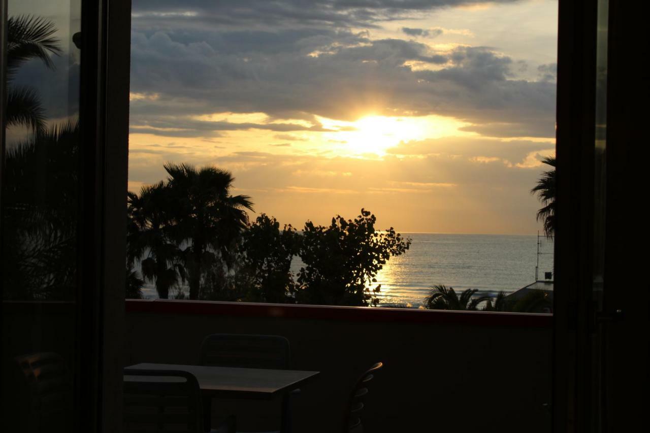 Bed and breakfast Sulmare Alba Adriatica Extérieur photo